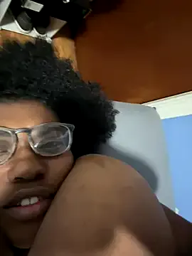 Blonde_sexy21 – webcam model profile photo Image 8