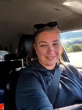 Canadian_BBW Image 7