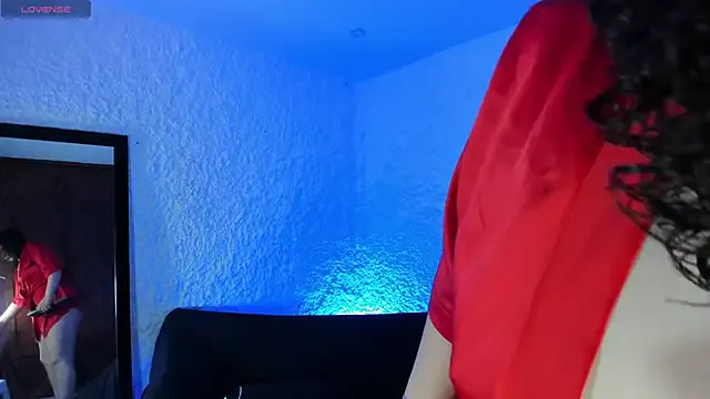 hina_porn – webcam model profile photo Image 3