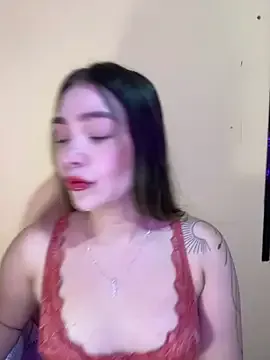 PinkyPai – webcam model profile photo Image 5