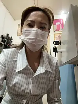 alaia_alegria – webcam model profile photo Image 3