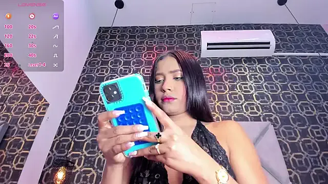 yumekojabami_ – webcam model profile photo Image 9