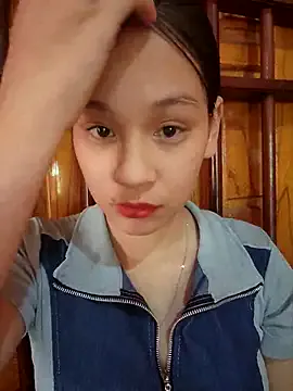 Rinamay_ – webcam model profile photo Image 3