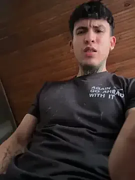 riccirizzo – webcam model profile photo Image 9