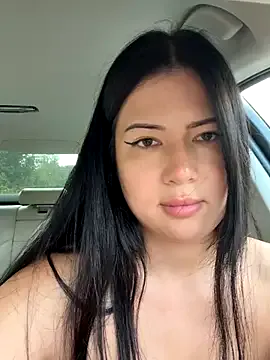 _MiaQueen_ – webcam model profile photo Image 14