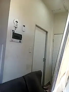 Prueberry – webcam model profile photo Image 10