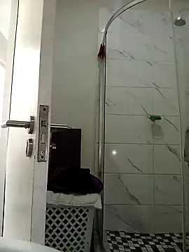 Prueberry – webcam model profile photo Image 16