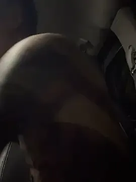 Bikergirl_97 – webcam model profile photo Image 11