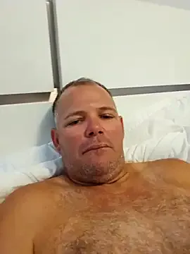 BelleLouiseVp – webcam model profile photo Image 5