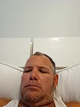 BelleLouiseVp – webcam model profile photo Image 6