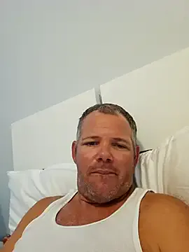 BelleLouiseVp – webcam model profile photo Image 9