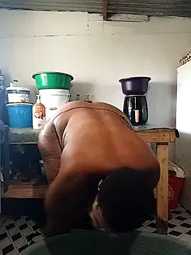 lucretiaburnaugh – webcam model profile photo Image 15