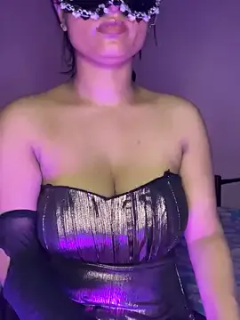 violetmist666 – webcam model profile photo Image 2