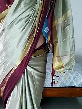 evelynpoole – webcam model profile photo Image 13