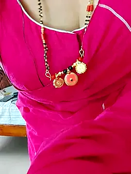 evelynpoole – webcam model profile photo Image 3