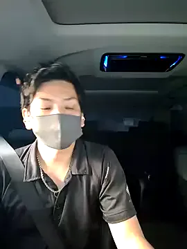 IORio2 – webcam model profile photo Image 12