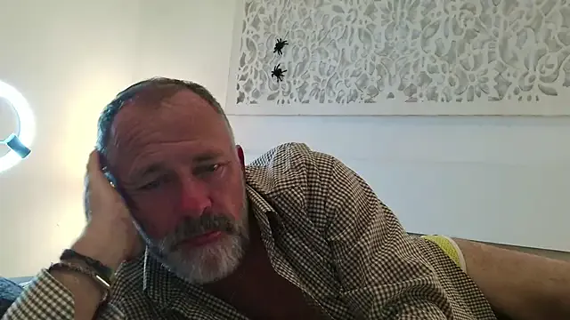 dirtypub – webcam model profile photo Image 6