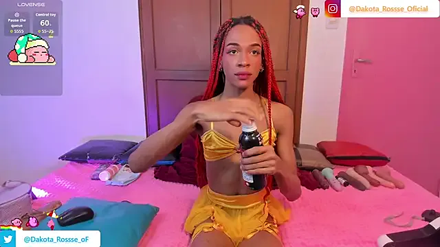 skyamber8v2 – webcam model profile photo Image 19