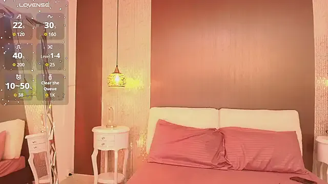 elisonni – webcam model profile photo Image 17