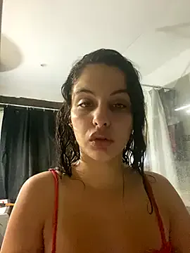 hina_porn – webcam model profile photo Image 4