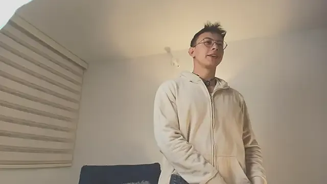 ASUKA-TV – webcam model profile photo Image 8