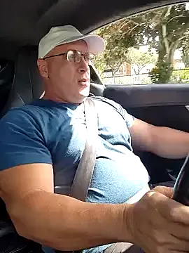 IORio2 – webcam model profile photo Image 4