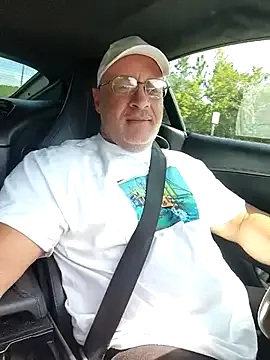 IORio2 – webcam model profile photo Image 8