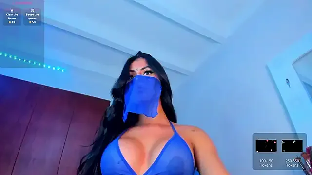 _MiaQueen_ – webcam model profile photo Image 3