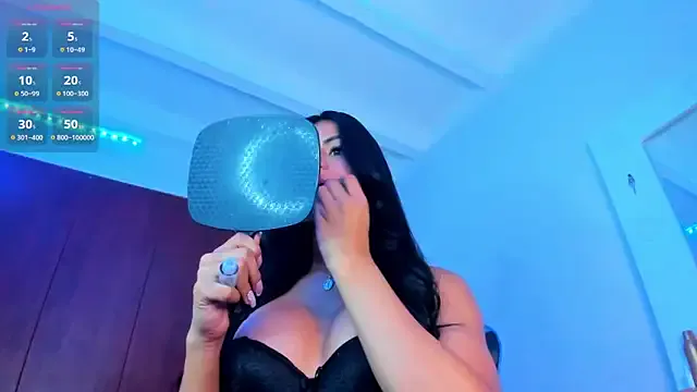_MiaQueen_ – webcam model profile photo Image 5