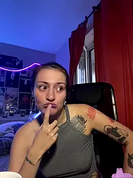 Taanni – webcam model profile photo Image 10