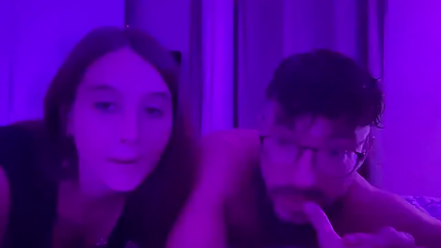 nicky_as – webcam model profile photo Image 5