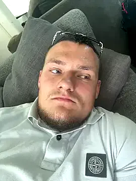 Allla – webcam model profile photo Image 13