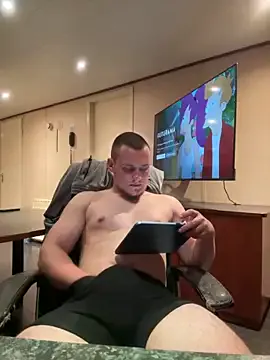 Allla – webcam model profile photo Image 17