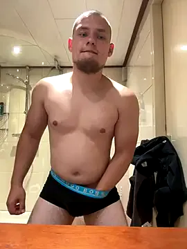 Allla – webcam model profile photo Image 18