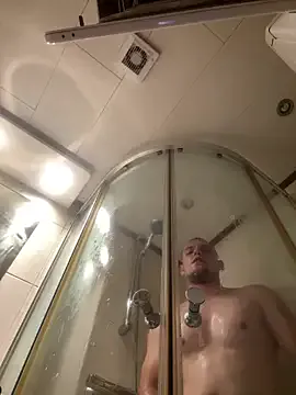 Allla – webcam model profile photo Image 19