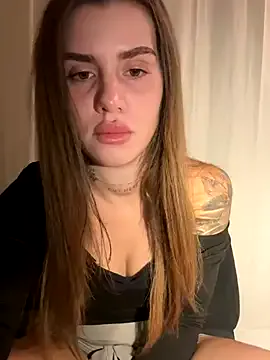 hina_porn – webcam model profile photo Image 11