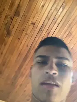 raisawetsx – webcam model profile photo Image 13