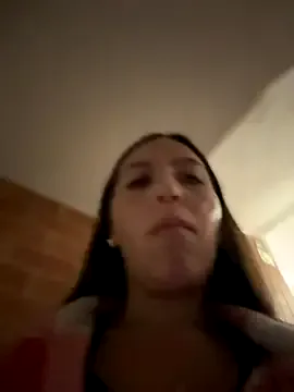 lucretiaburnaugh – webcam model profile photo Image 11