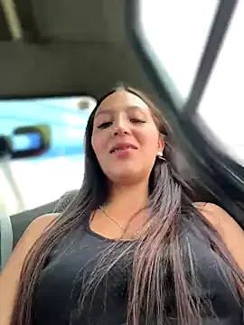 lucretiaburnaugh – webcam model profile photo Image 4