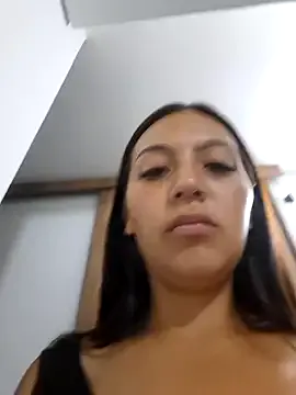 lucretiaburnaugh – webcam model profile photo Image 5