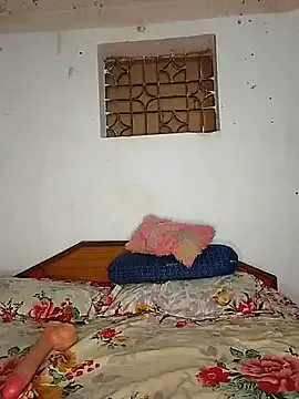 everythinglsfine – webcam model profile photo Image 7