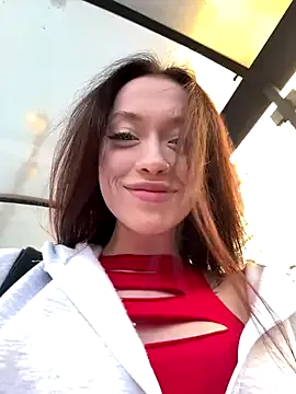 littlesweettifany – webcam model profile photo Image 16