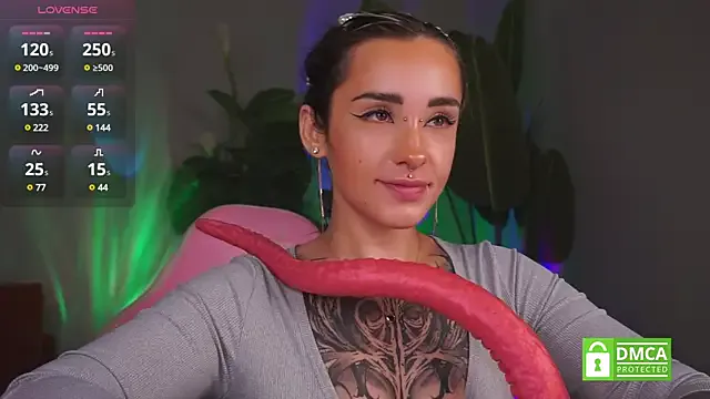 erica_nelson – webcam model profile photo Image 4