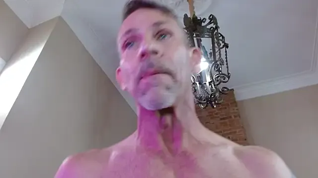 dirtypub – webcam model profile photo Image 5