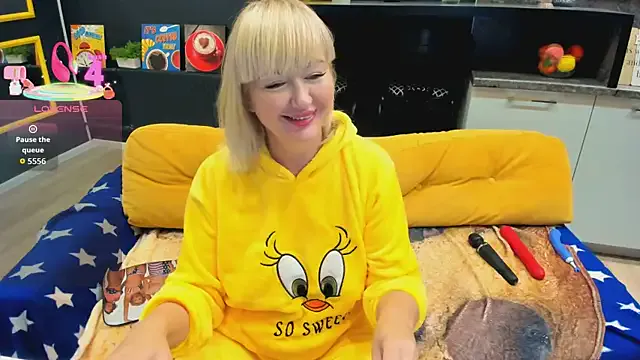 violetmist666 – webcam model profile photo Image 17