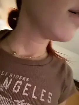 amberpaws – webcam model profile photo Image 16