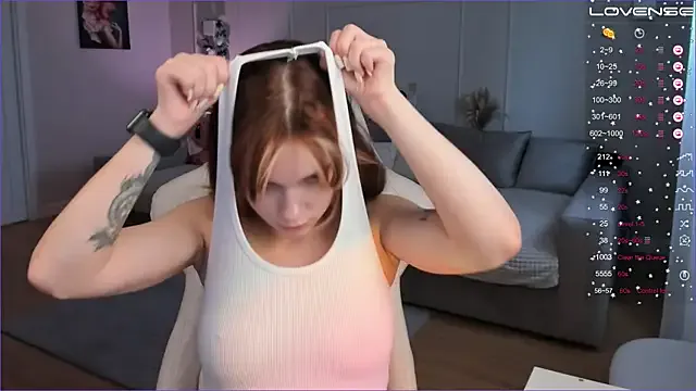 Blonde_sexy21 – webcam model profile photo Image 2