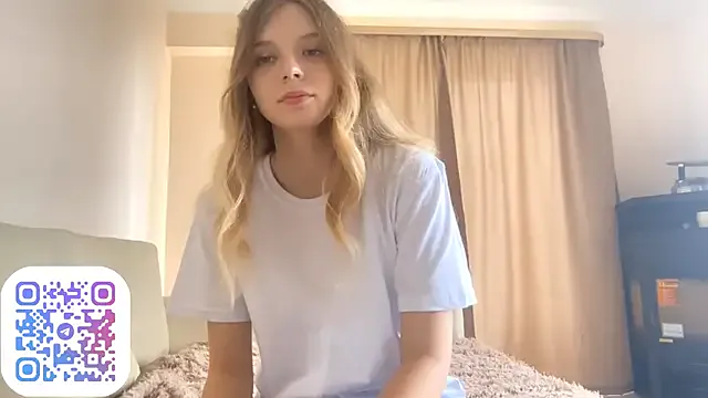 flor_deluna – webcam model profile photo Image 3