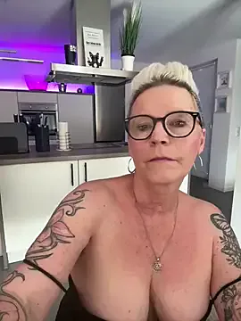 German_Milf Image 10