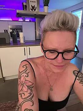 German_Milf Image 11
